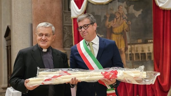 gallarate stranieri sindaco chiesa