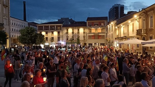 legnano pace marcia fiaccolata