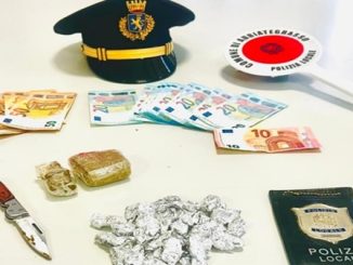 abbiategrasso spaccio arresto polizialocale