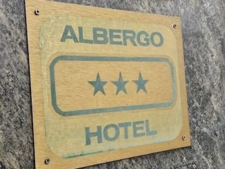 Angera tassa soggiorno lavori
