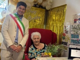 Busto 100 anni festa