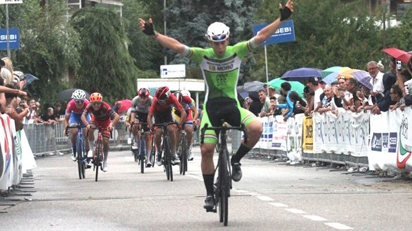 ciclismo premio arno gris