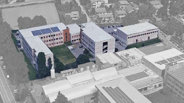 saronno scuola zappa lavori