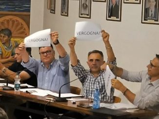 oggiona villa colombo proteste