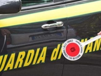 Finanza Varese arresti sequestri