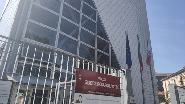 legnano anagrafe tribunale