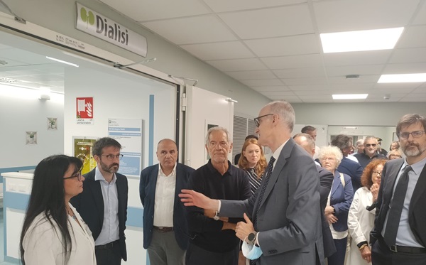 magenta dialisi bertolaso sanità