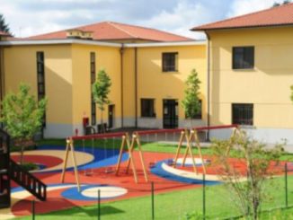 maltrattamenti minori como