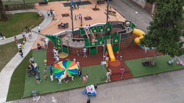 parco giochi porto ceresio