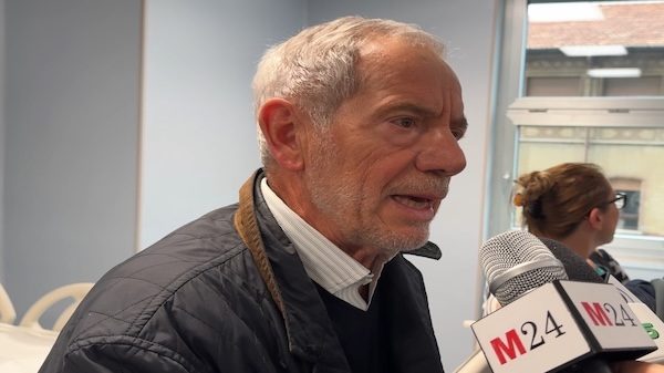 varese sanità politica