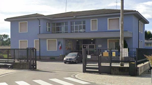 vergiate scuole opere fondi
