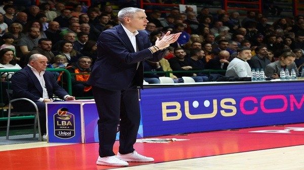 Openjobmetis Varese Ioannis Kastritis