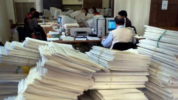 apparati pubblici carenza persona