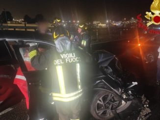 Somma incidente notte auto