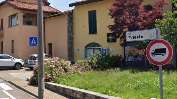 travedona senso unico Trieste