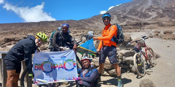 cuggiono bicicletta sudamerica solidarietà
