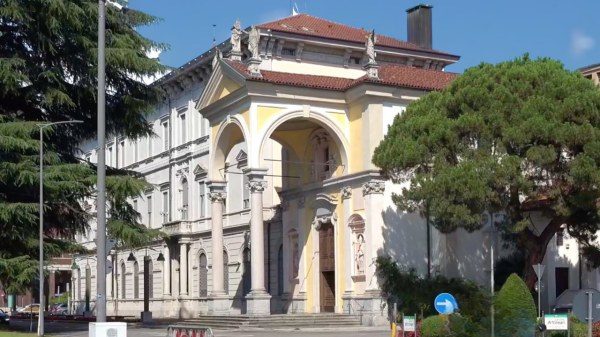 sabato sera chiesa luino