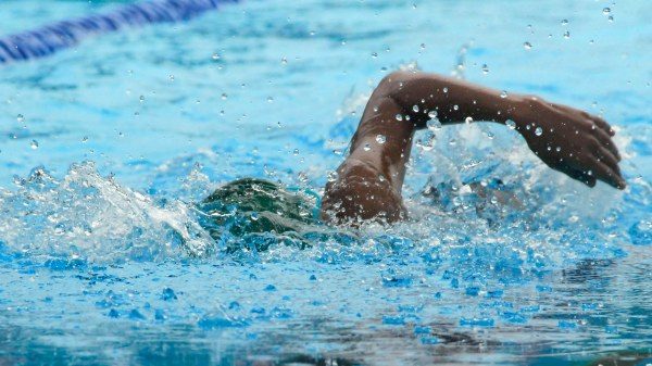 varese senza piscina pubblica