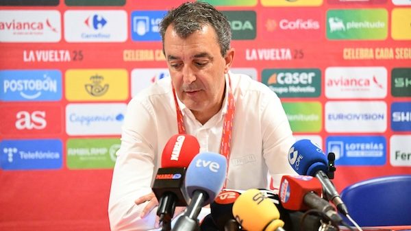 Vuelta direttore Guillen proteste