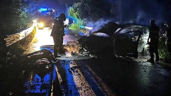 robeccosulnaviglio incidente fiamme vigilidelfuoco