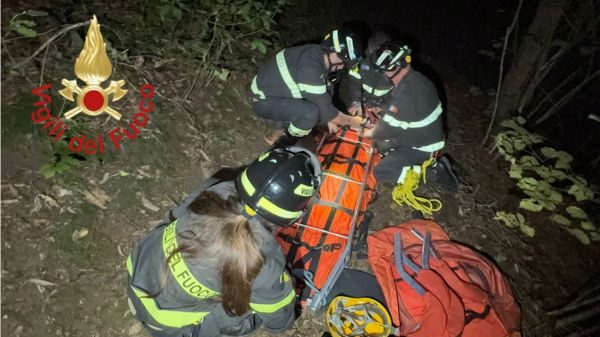 Como caduta vigili fuoco