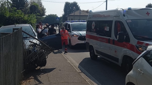 Gallarate incidente via aleardi