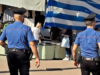 Gallarate mercato borseggiatori