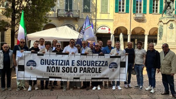 Varese fratelli gazebo