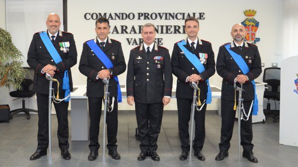 carabinieri varese ufficiali comando