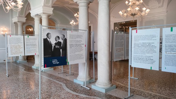 de gasperi mostra varese