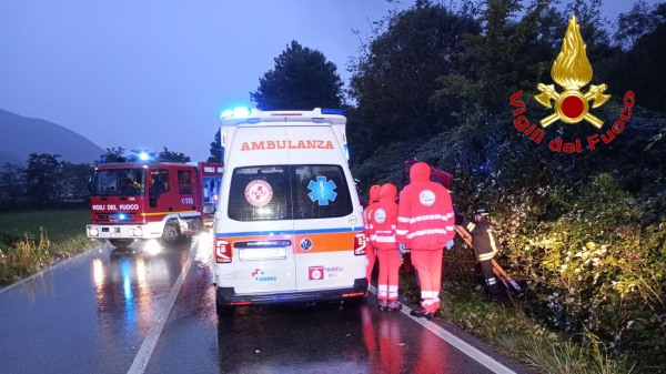 incidente statale cuveglio ferito