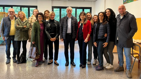 scuola foscolo varese lavori 