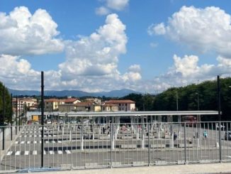 stazioni varese biglietteria bar