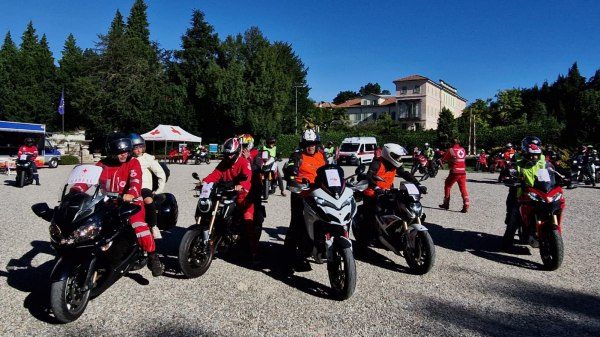 varese motogiro croce rossa ambulatorio