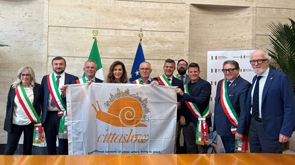 abbiategrasso cittaslow turismo santanché