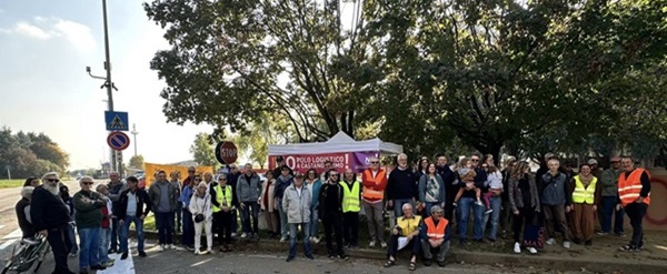 castanoprimo polologistico manifestazione opposizioni