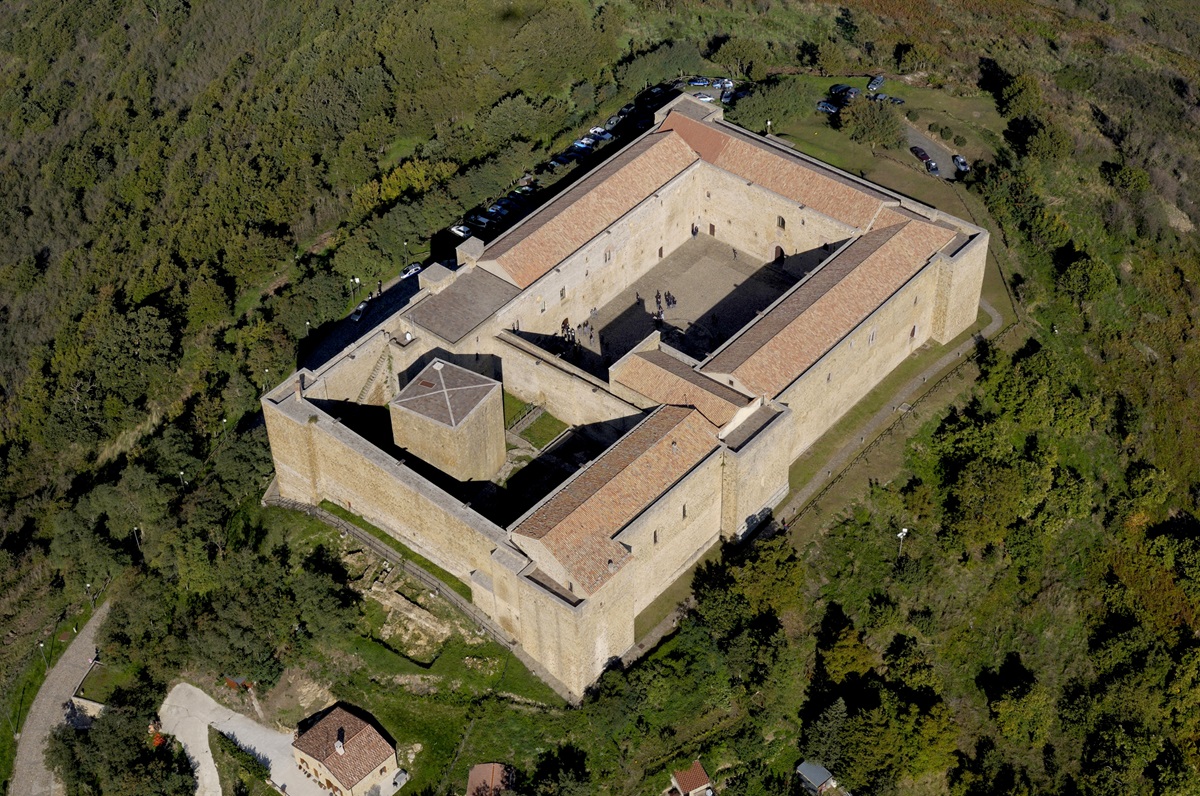 Castello di Lagopesole Archivio APT Basilicata