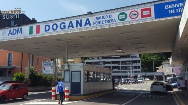 Varese frontalieri fondi regione