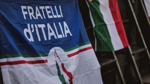 Gallarate FdI carabinieri polizia