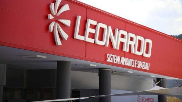 Leonardo spazio società aerei