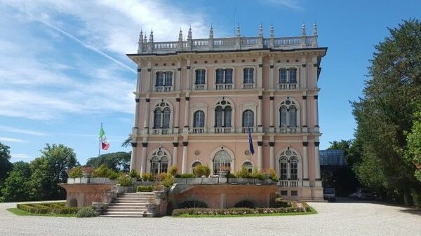 Varese fondazione felicita Morandi