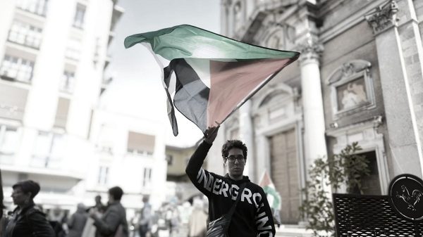 somma associazioni gaza piazza