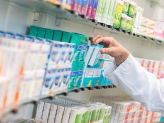 samarate apre nuova farmacia