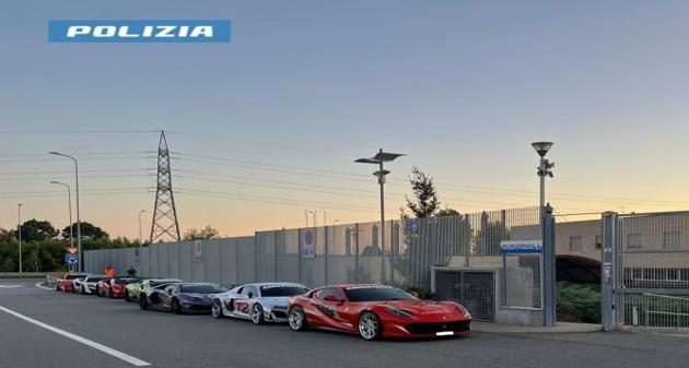 Novara supercar velocità Autostrada