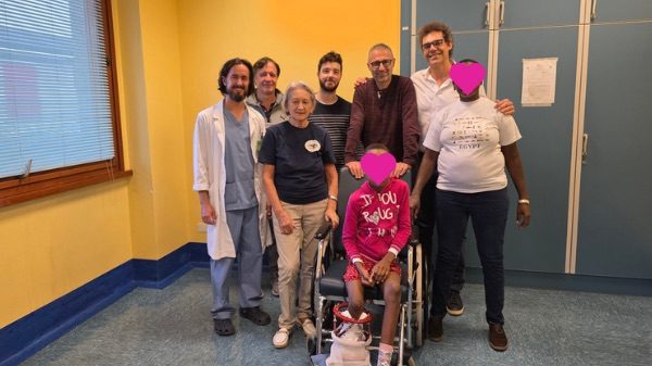 Varese Tanzania bambina operazione