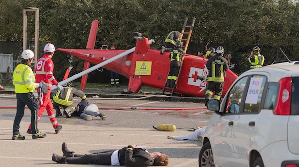 Vergiate incidente elicotteri simulazione