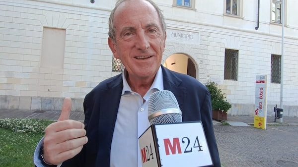 busto estremismo antonelli