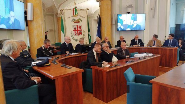 immobili dismessi sicurezza stazioni