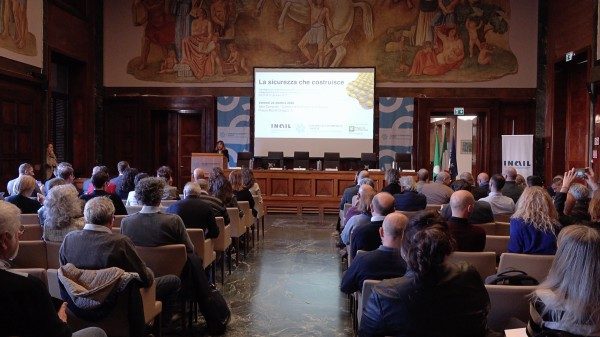 varesotto infortuni costruzioni mortali