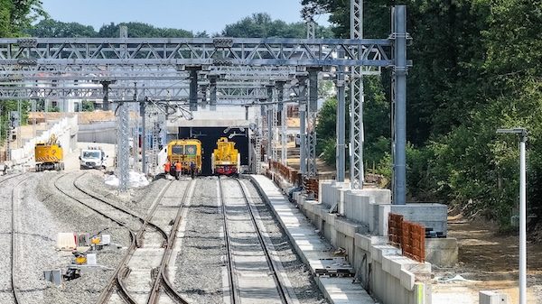 Primo treno gallarate malpensa
